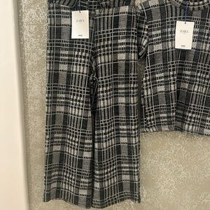 Zara Cotton pants crop top crop pants three-quarter. Black and white pattern.